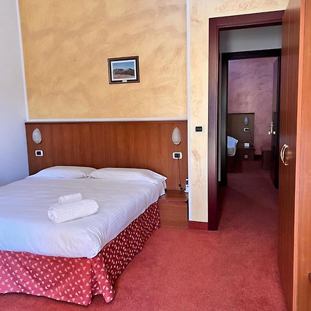 Fell Hotel Susa Dış mekan fotoğraf